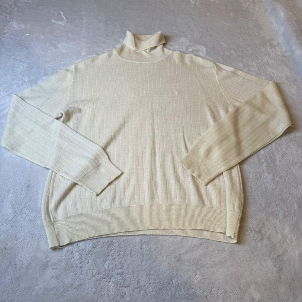 Countess Mara Cream Ribbed Turtleneck‎ Sweater Small Embroidered Logo